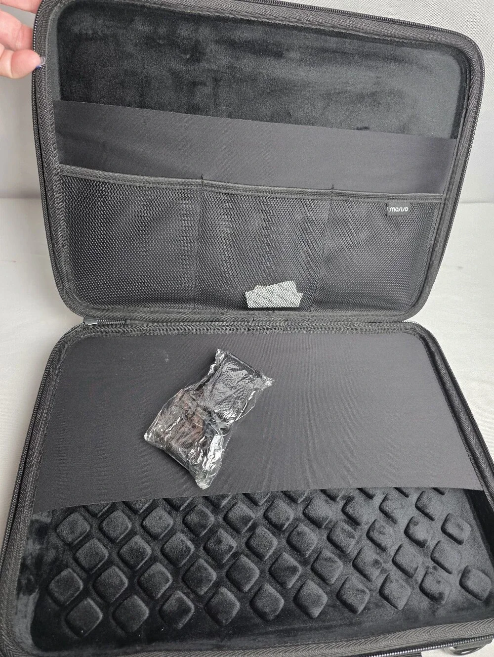 NWOT Mosiso Teal Blue Hard Shell Laptop Case Waterproof